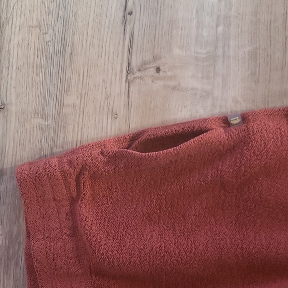 Roots l red l rust l comfortable pants l Size XL l sweats l orange color - Picture 4 of 8